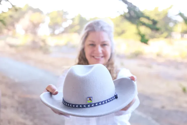 michele_roest_calnat_pin