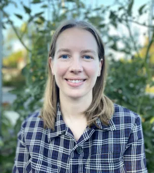 lexie_OAI_website_photo_2_cropped